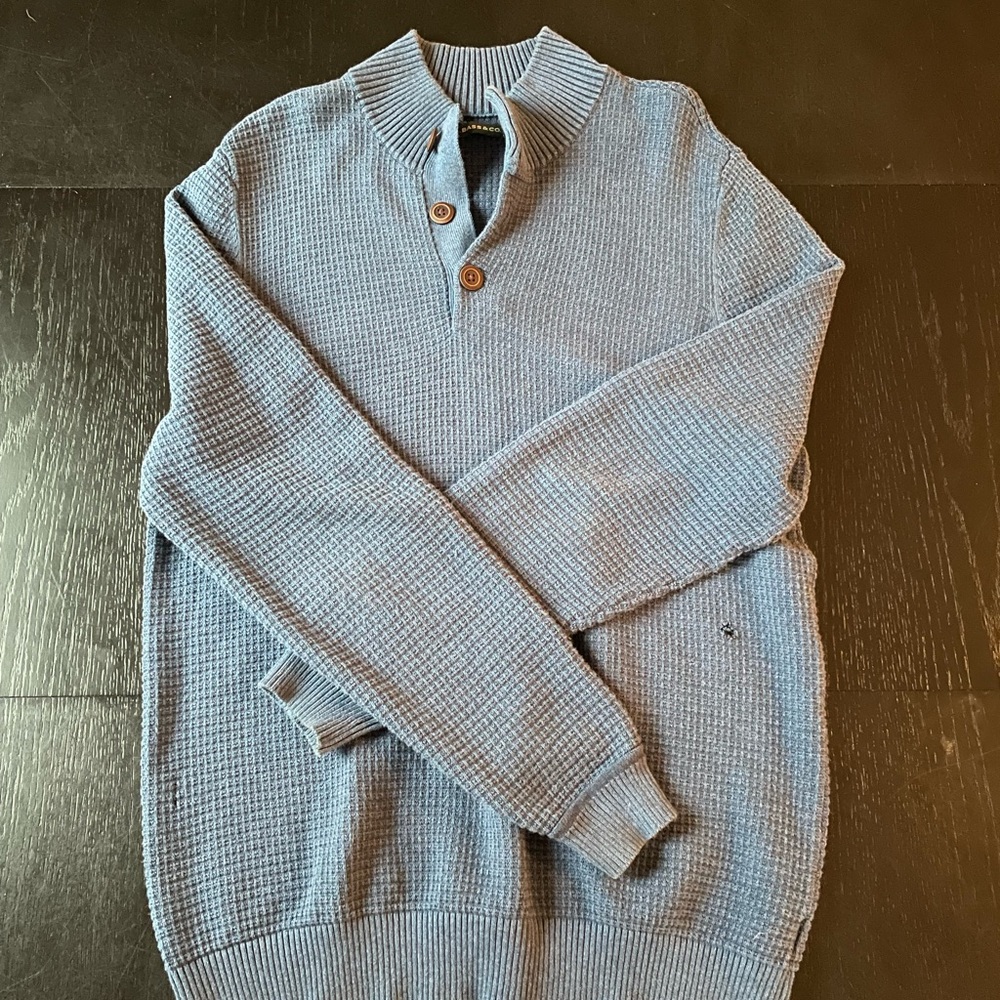 G.H. Bass & Co Waffle Print Sweater